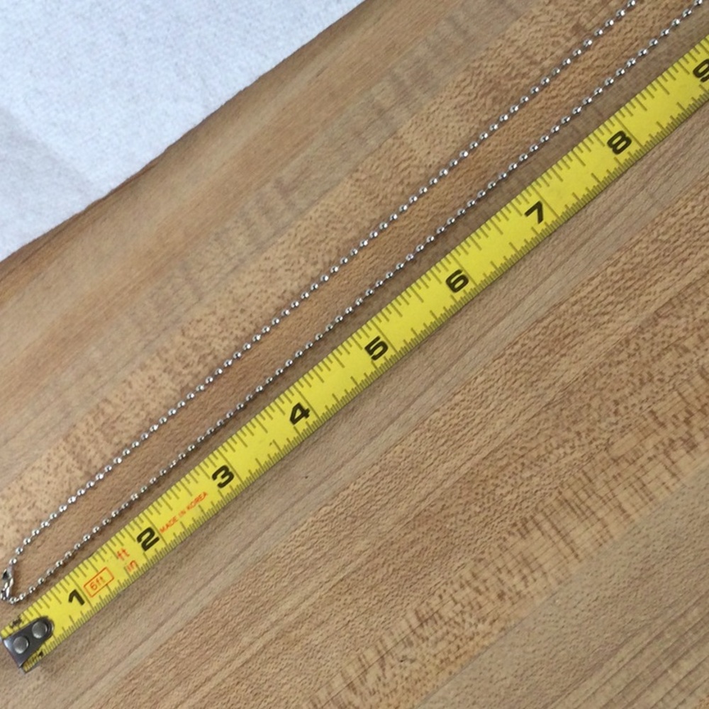 New Cross necklace - Picture 5 of 9
